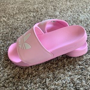 Adidas Pool Slides